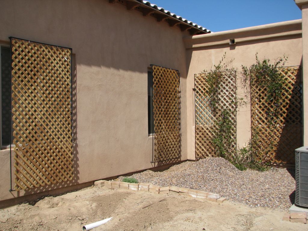 South
trellises 01